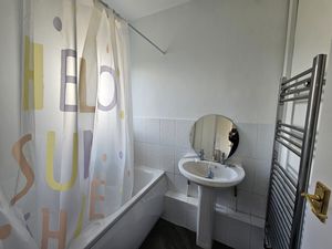 Photo 1- click for photo gallery